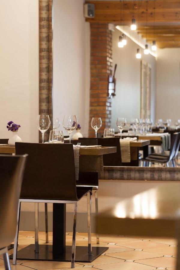 Hostal Restaurant Roma Cubells Εξωτερικό φωτογραφία