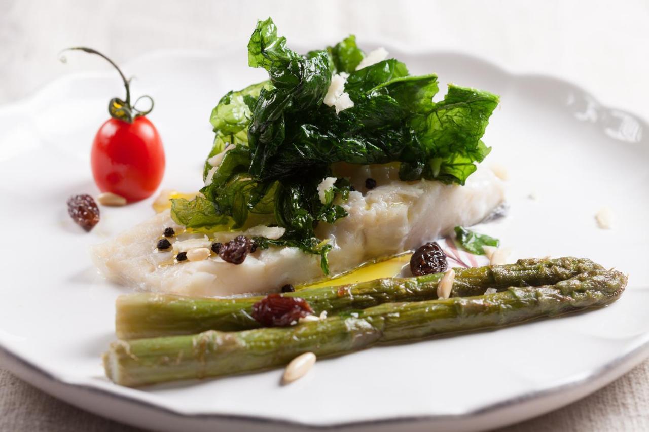 Hostal Restaurant Roma Cubells Εξωτερικό φωτογραφία