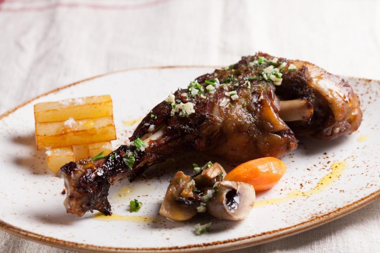 Hostal Restaurant Roma Cubells Εξωτερικό φωτογραφία